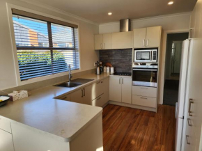 253 on HIGHGATE, Dunedin